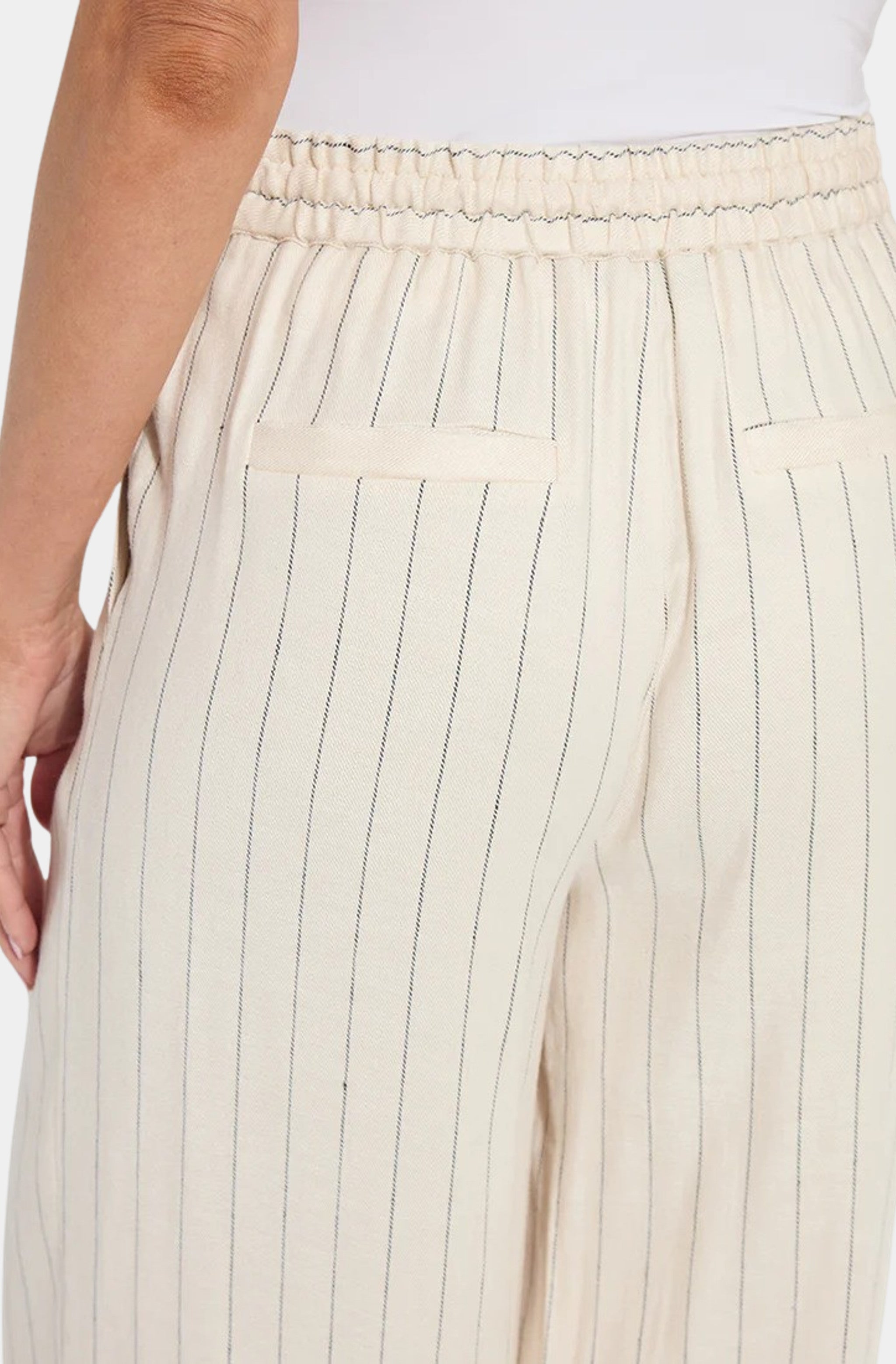 Iria Pleated Drawstring Wide Leg Pant