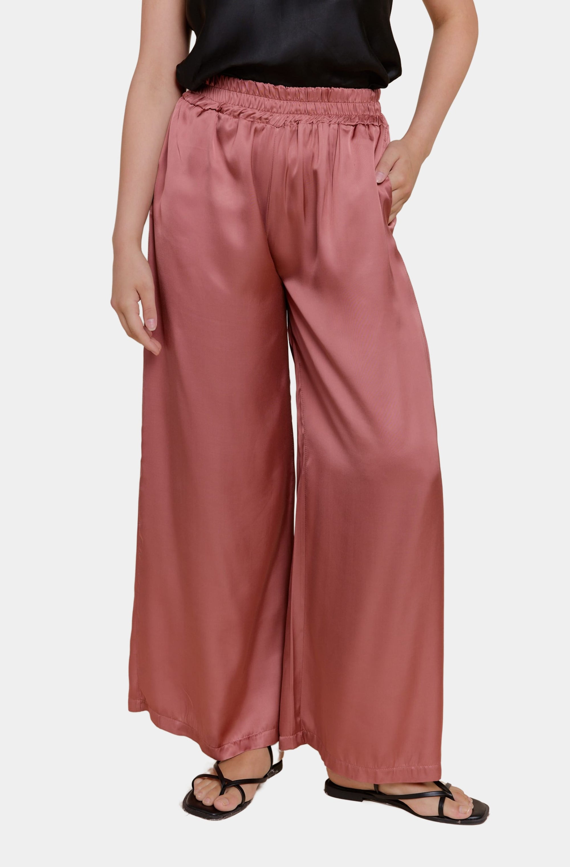 Amara Pant